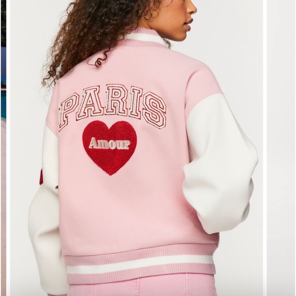 “Amour/Paris” Varsity Jacket Forever 21 - Picture 2 of 13